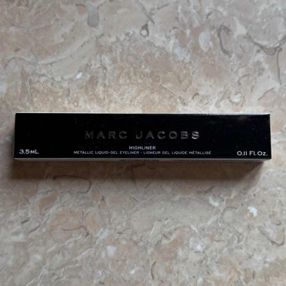 Marc Jacobs Highliner Liquid Gel Eyeliner Blitz Coin - Metallic Bronze Copper